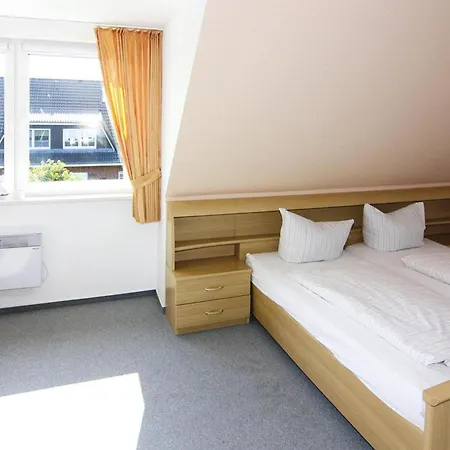 Schuldt, Behrensdorf, Cleaning Included *